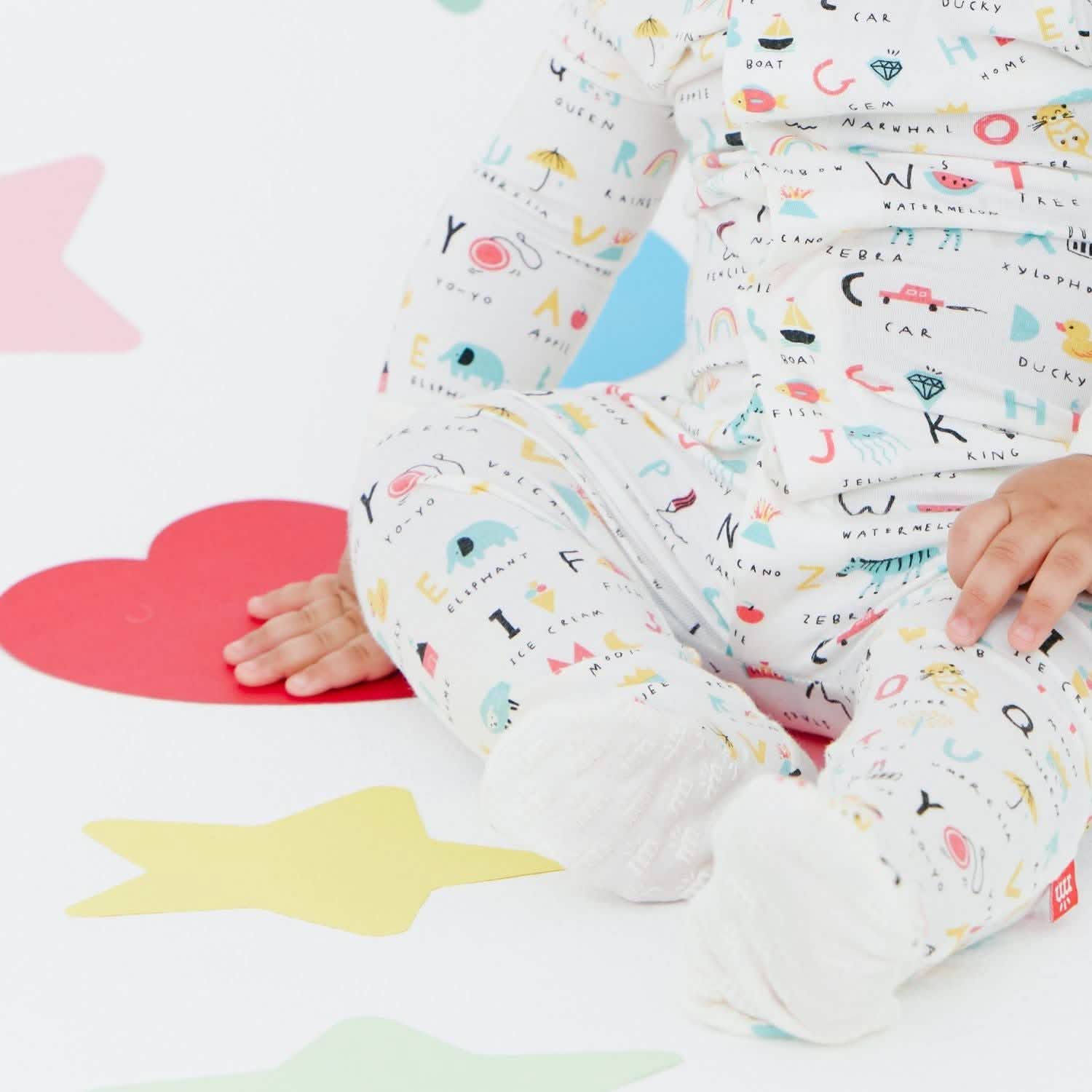ABC Love modal magnetic parent favorite footie - re-loved - Image 4