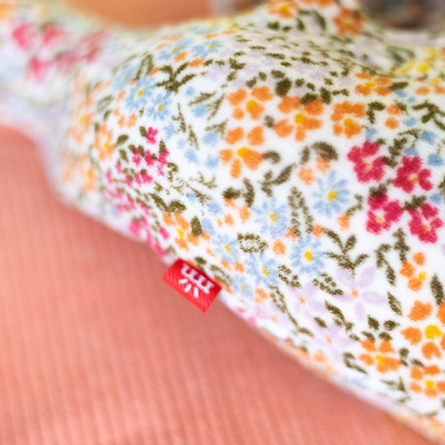 ditsy garden floral velour magnetic footie - re-loved - Image 4