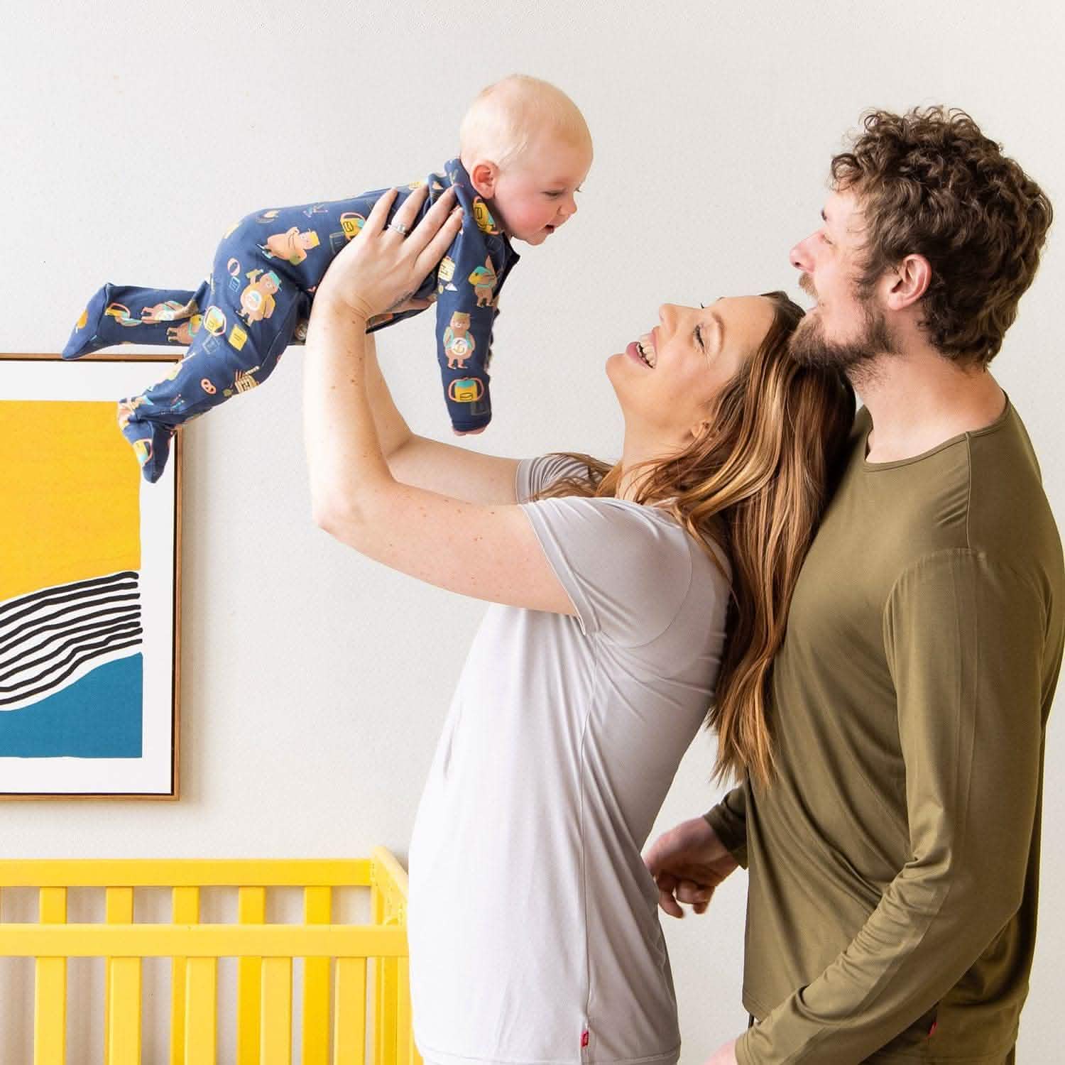 first class organic cotton magnetic footie - re-loved - Image 4