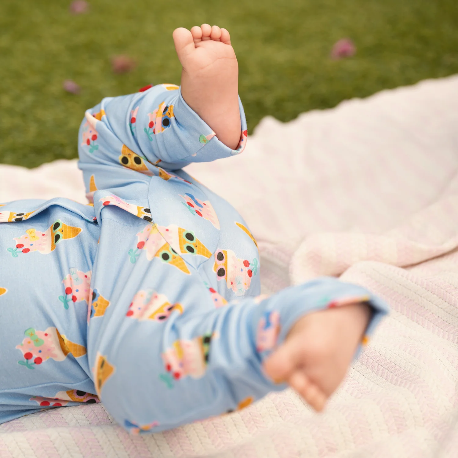 Magnetic Convertible Coverall - Image 4