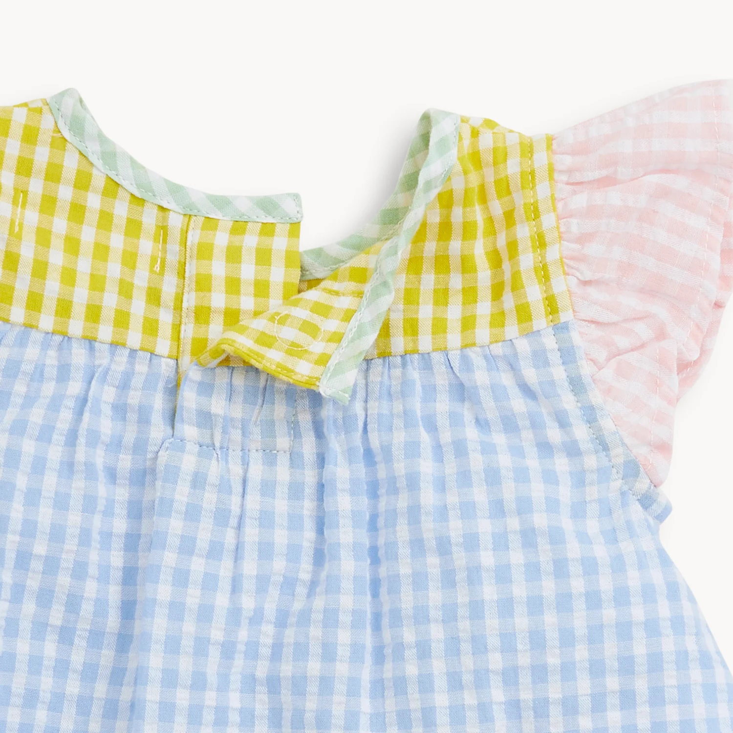 Magnetic Flutter Sleeve Top & Shorts - Image 3