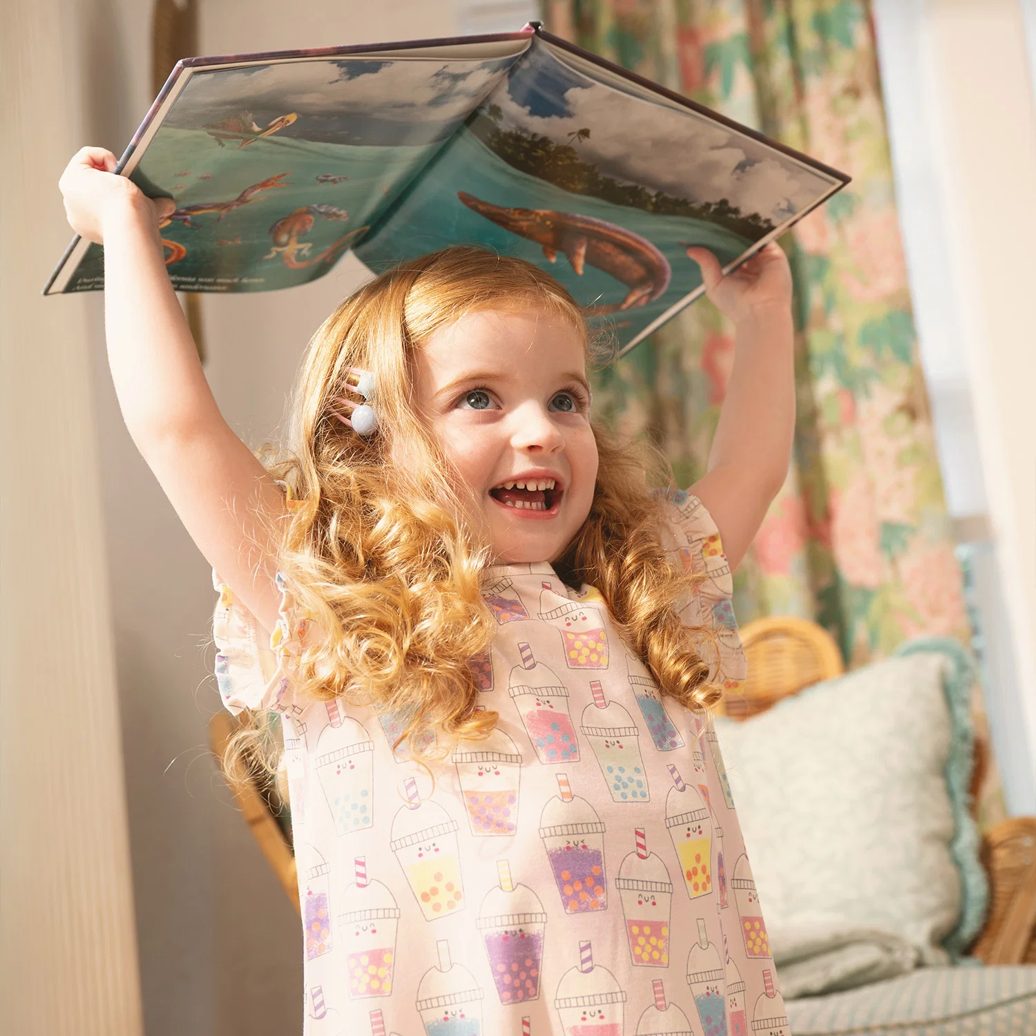 Magnetic Nightgown - Image 2