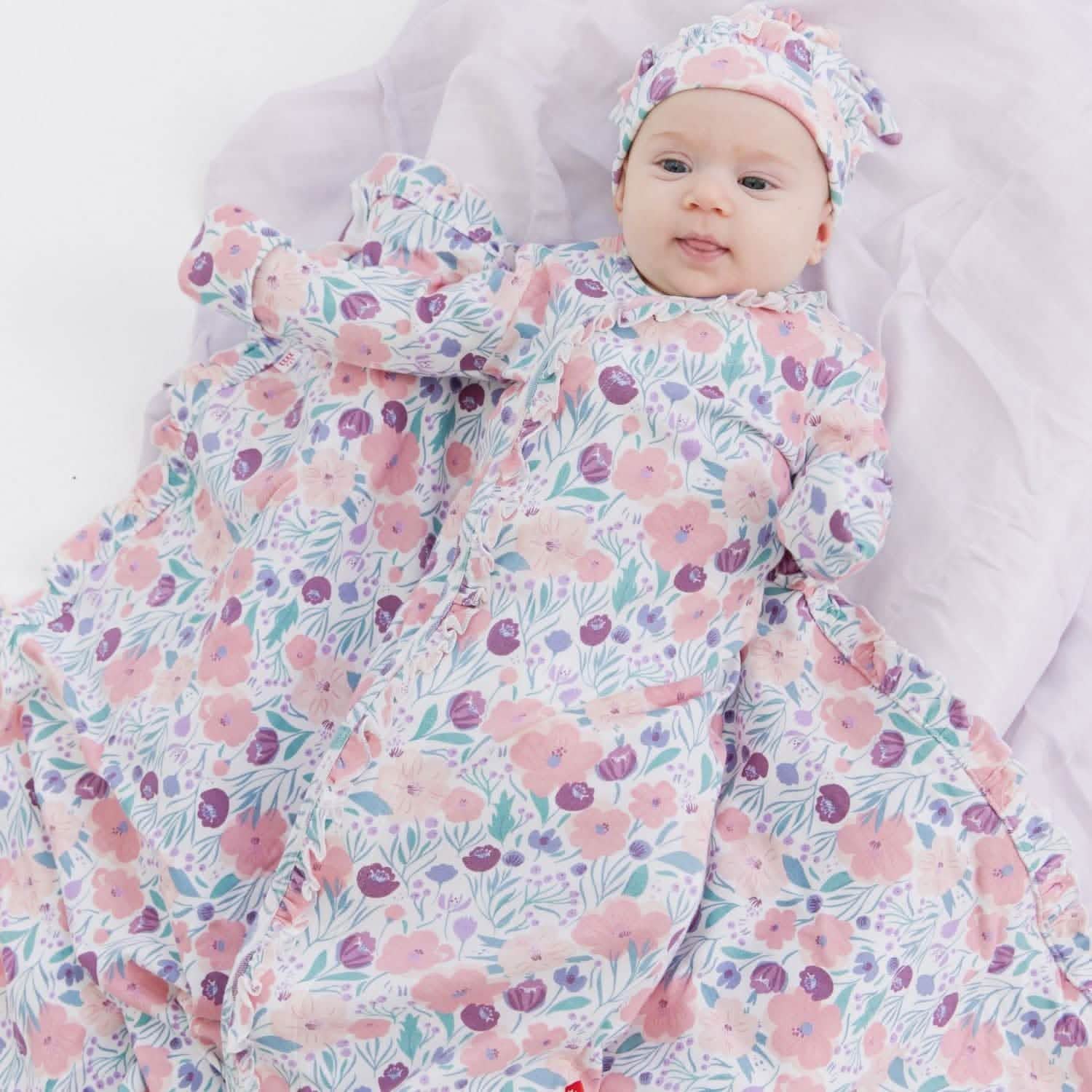 Magnetic Open Bottom Gown & Hat Set - Image 2