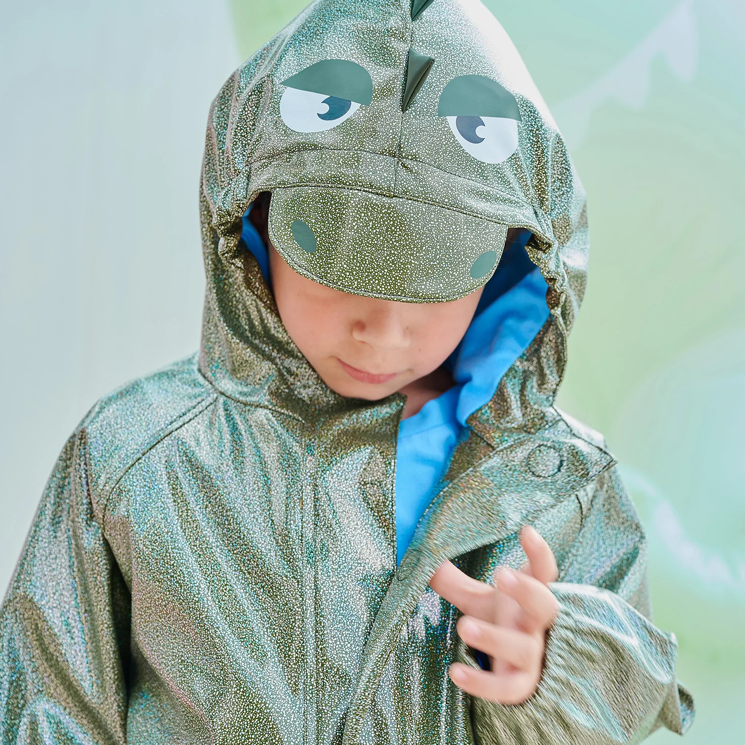 Magnetic Raincoat - Image 7