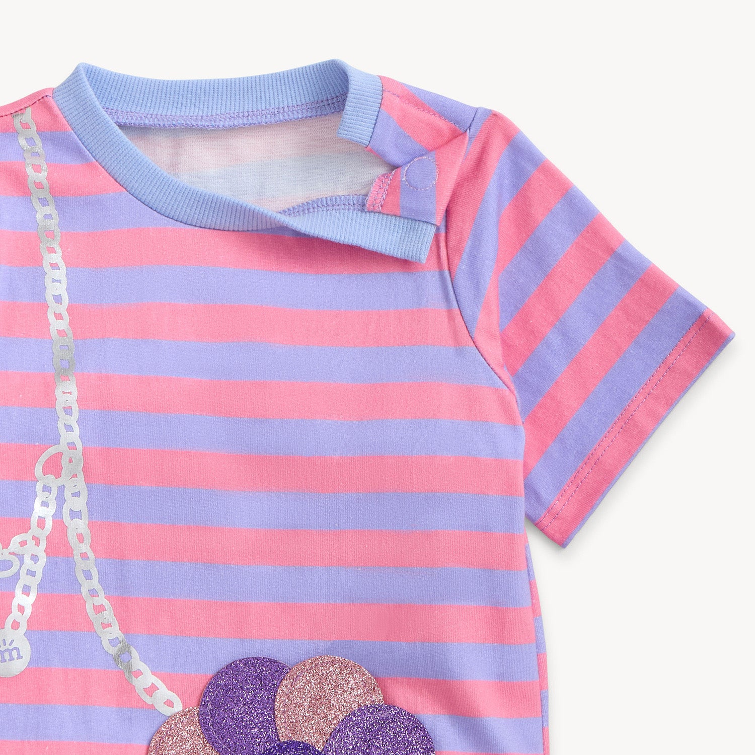 Magnetic Peek-A-Pocket T-Shirt & Shorts Set - Image 2