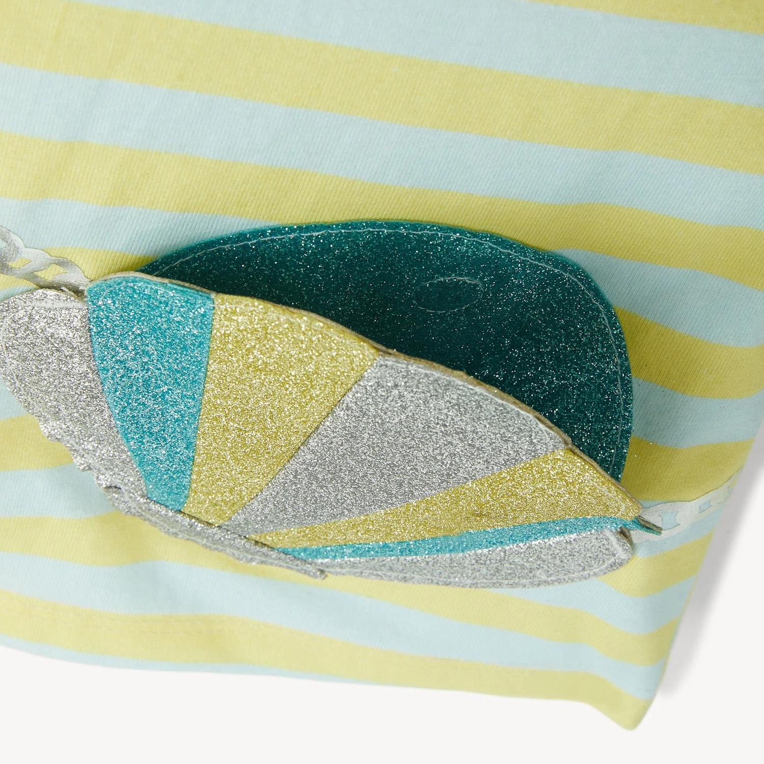 Magnetic Peek-A-Pocket T-Shirt & Shorts Set - Image 4