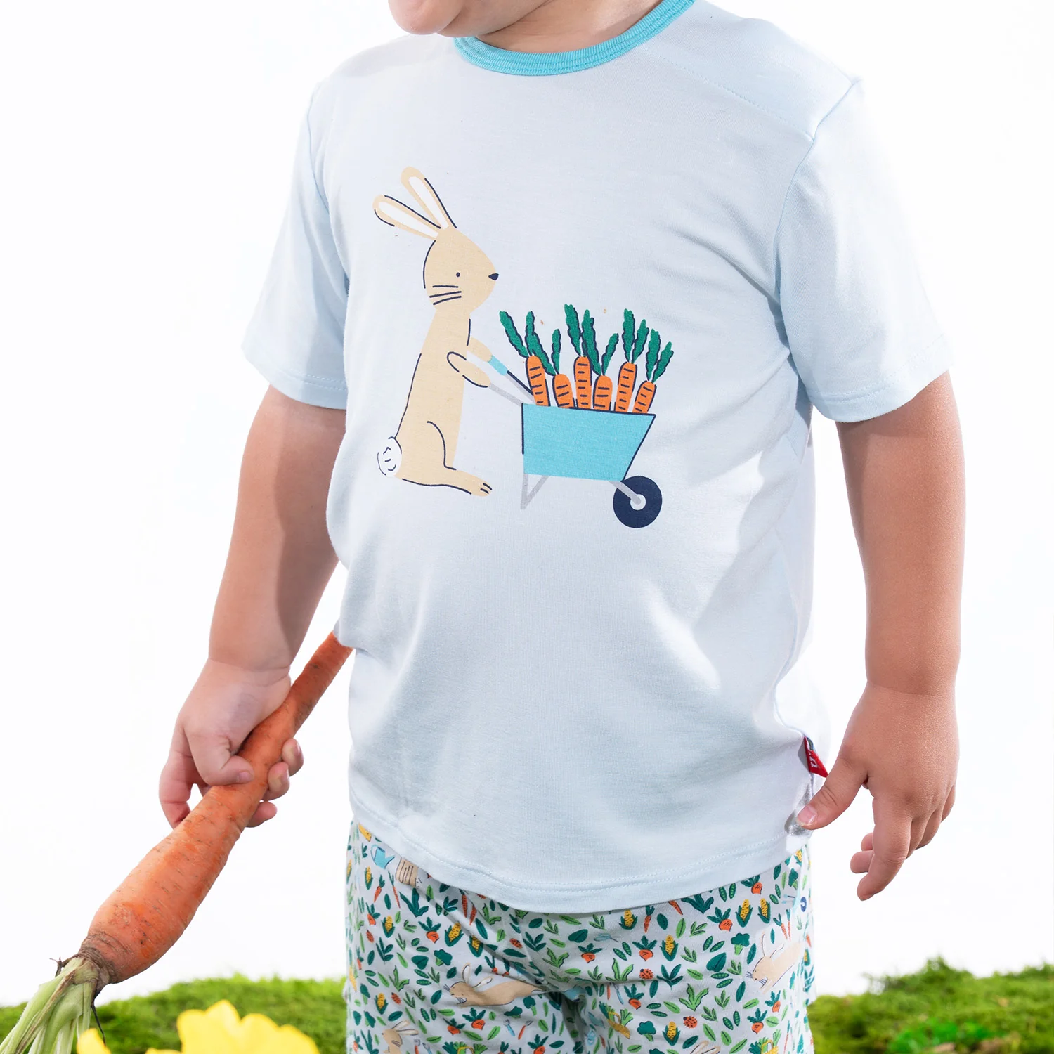 Magnetic Top & Short Set - Image 4